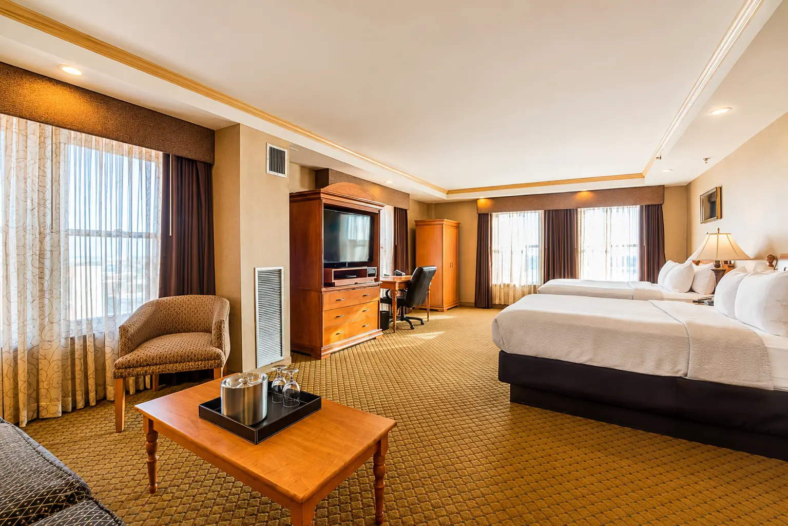 Ambassador Hotel Milwaukee
